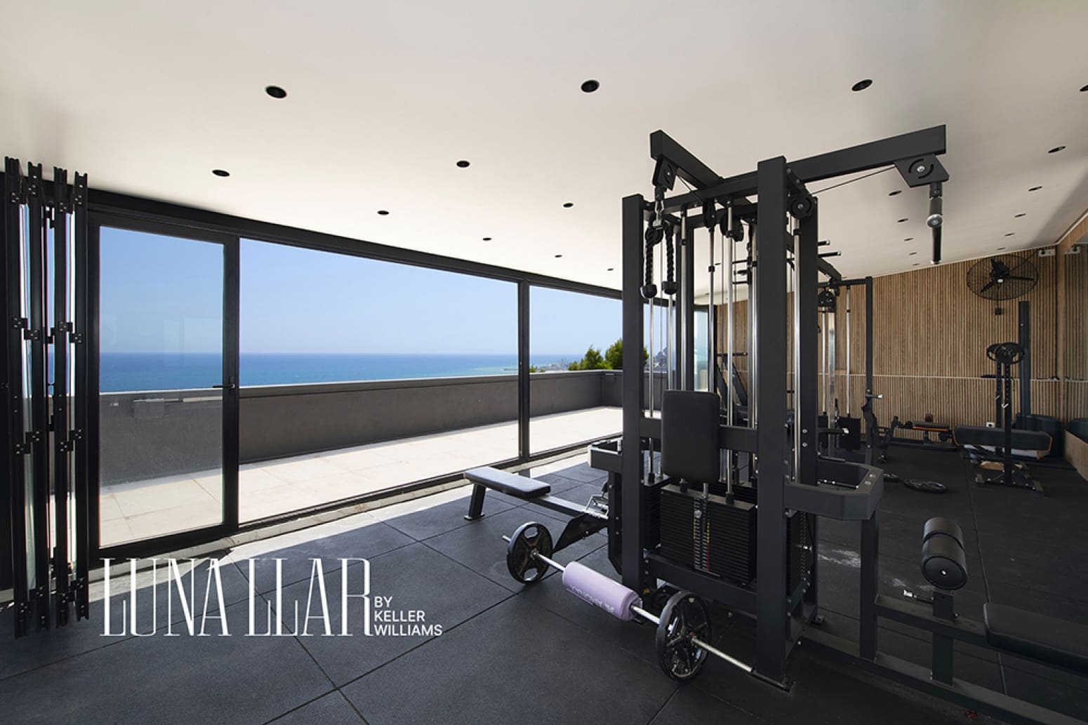 5 slaapkamer Villa te huur in Sitges met zwembad garage - € 8.000 (Ref: 9964826)