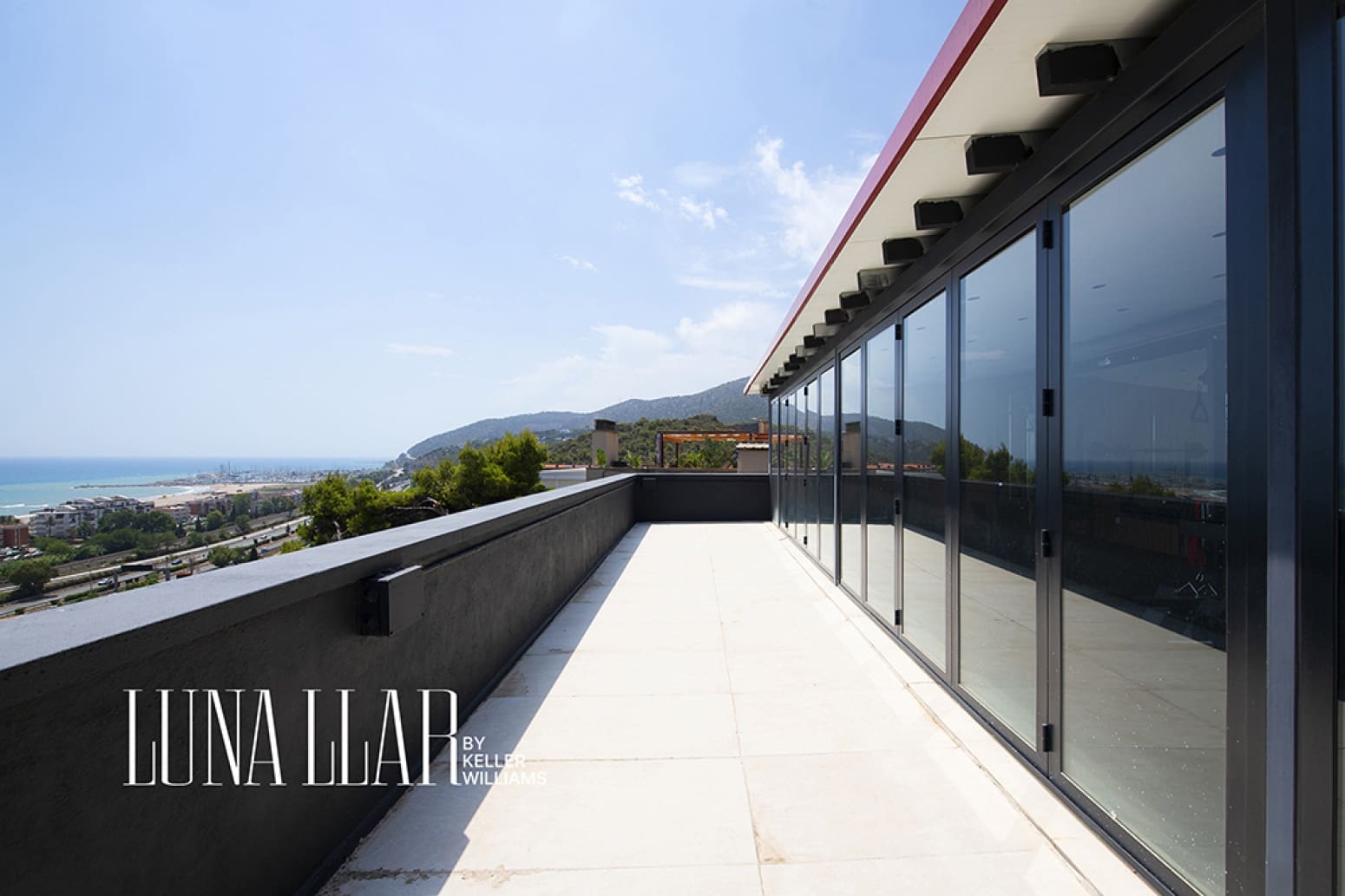 5 slaapkamer Villa te huur in Sitges met zwembad garage - € 8.000 (Ref: 9964826)