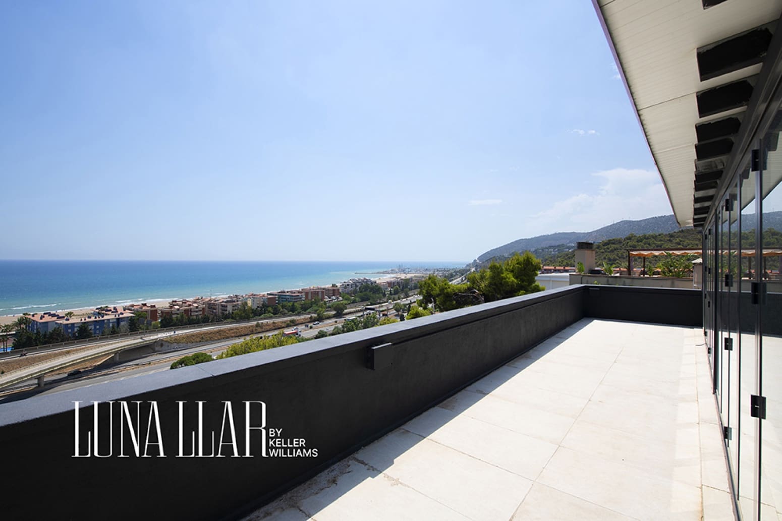 5 slaapkamer Villa te huur in Sitges met zwembad garage - € 8.000 (Ref: 9964826)