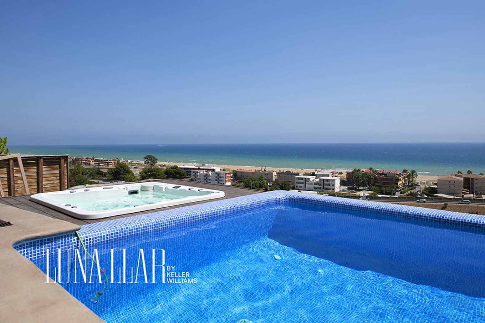 5 slaapkamer Villa te huur in Sitges met zwembad garage - € 8.000 (Ref: 9964826)