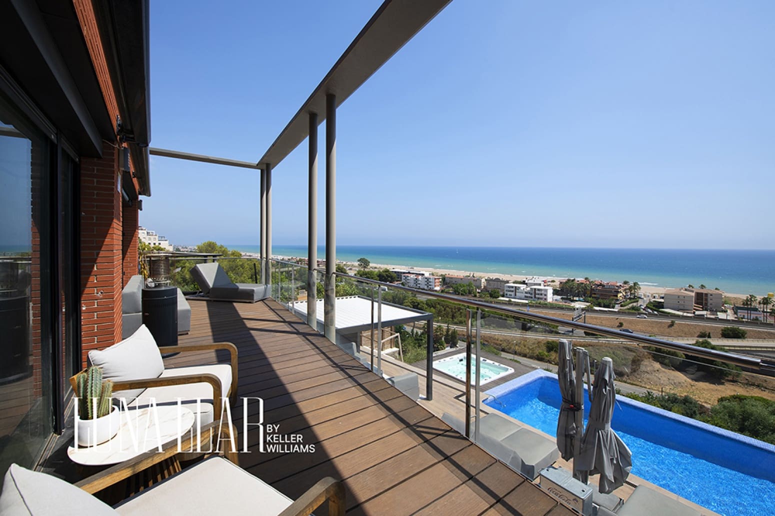 5 slaapkamer Villa te huur in Sitges met zwembad garage - € 8.000 (Ref: 9964826)