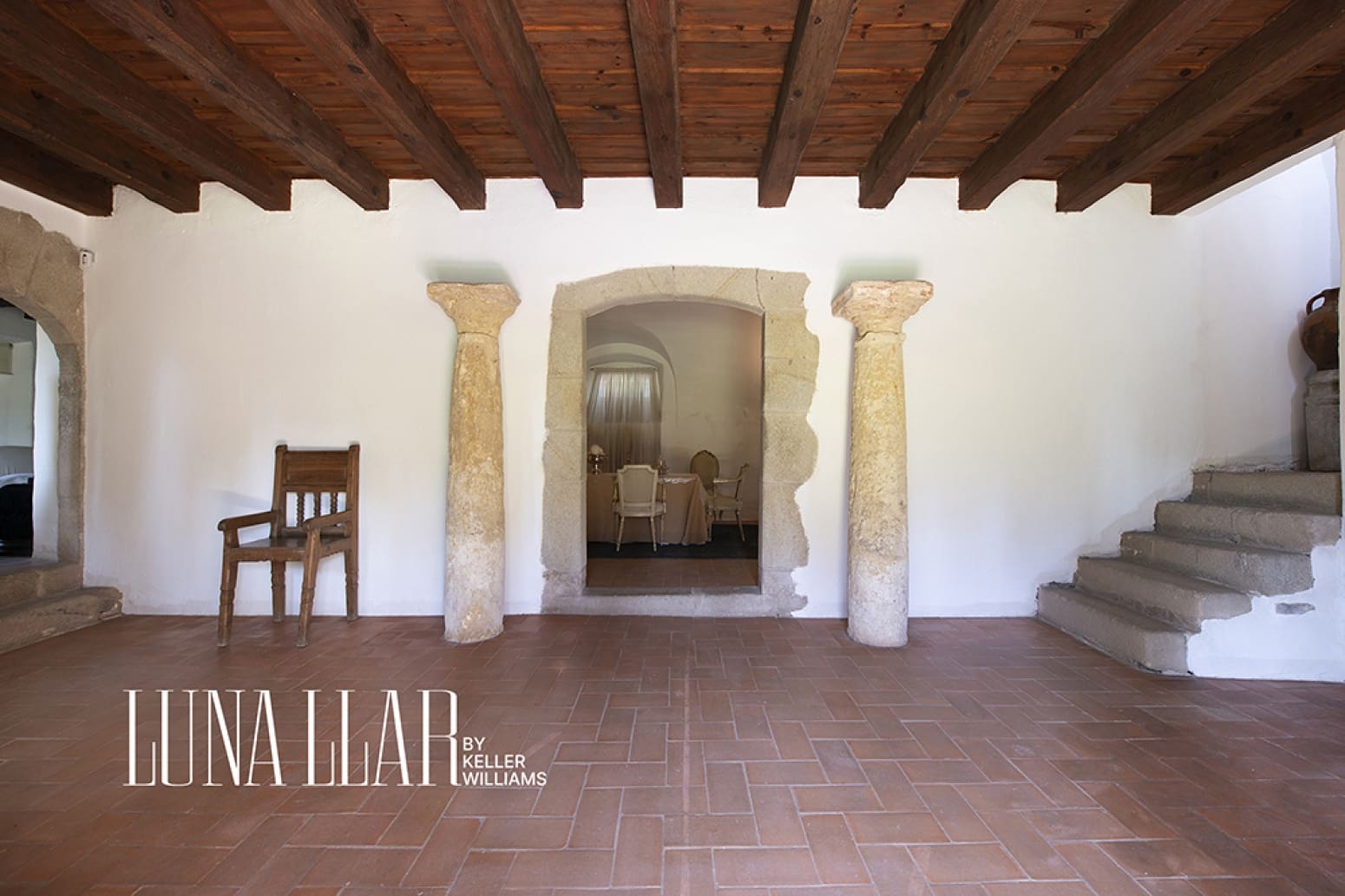 8 bedroom Villa for sale in Pineda de Mar with pool garage - € 3,500,000 (Ref: 9966293)