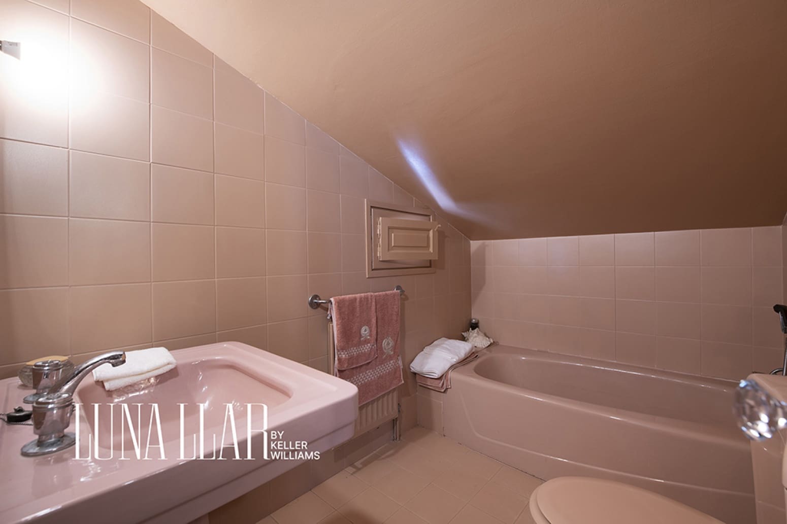 8 bedroom Villa for sale in Pineda de Mar with pool garage - € 3,500,000 (Ref: 9966293)