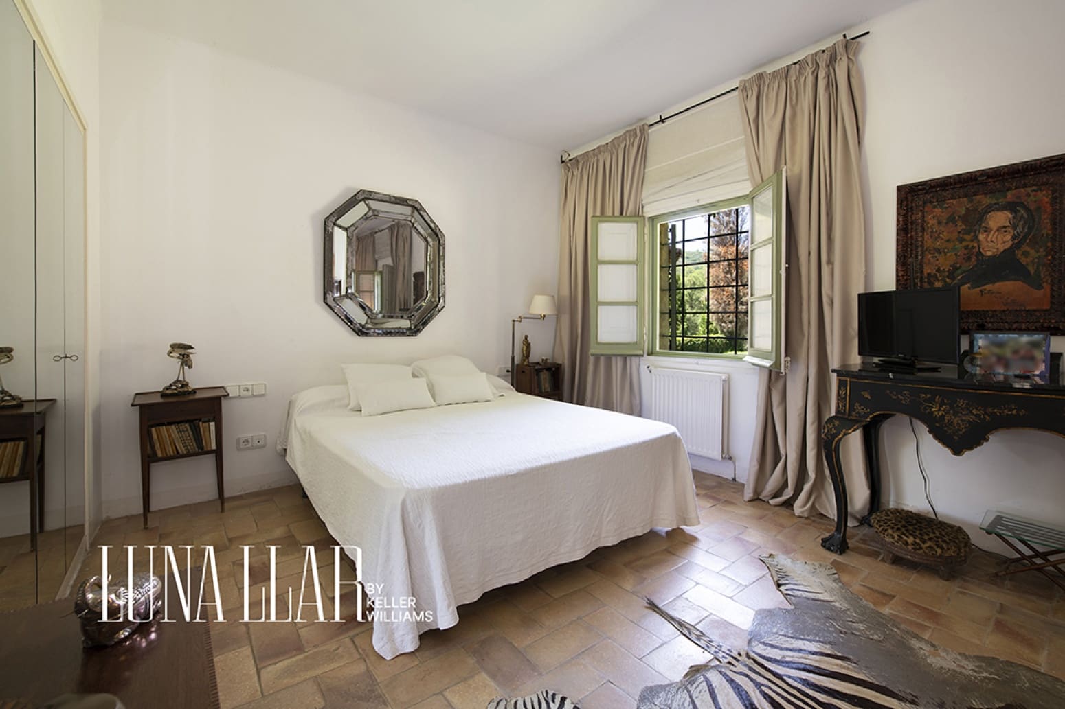 8 bedroom Villa for sale in Pineda de Mar with pool garage - € 3,500,000 (Ref: 9966293)