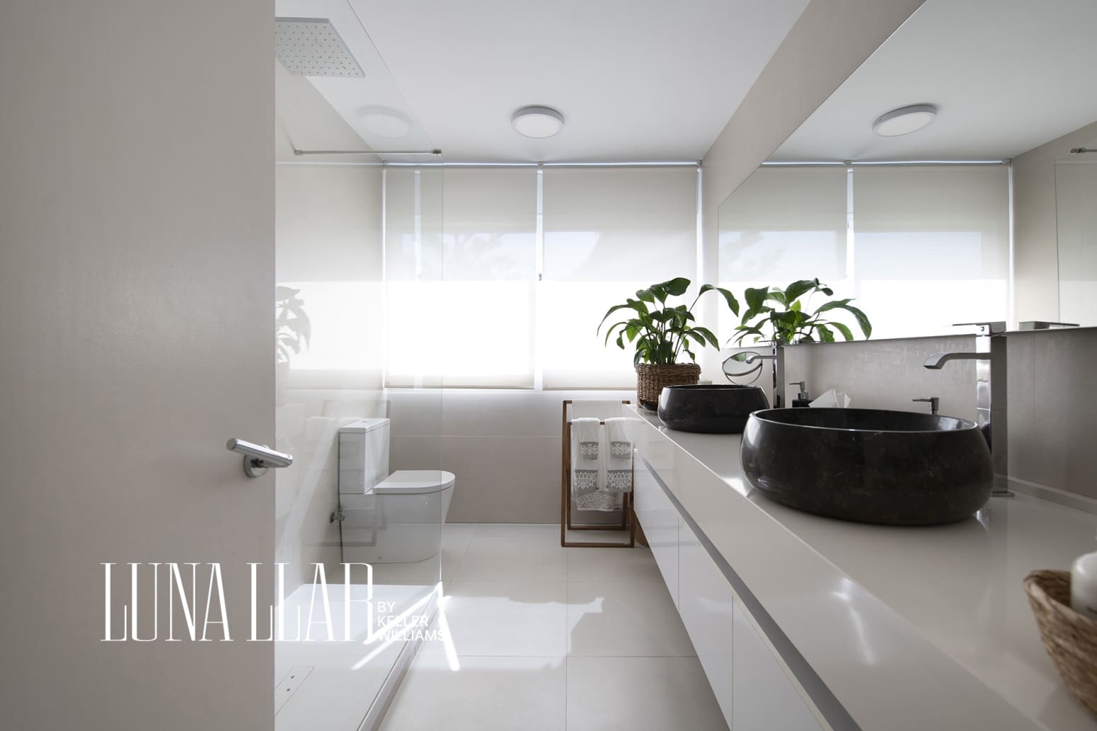 7 soverom Villa til salgs i Castelldefels med garasje - € 1 890 000 (Ref: 9974938)