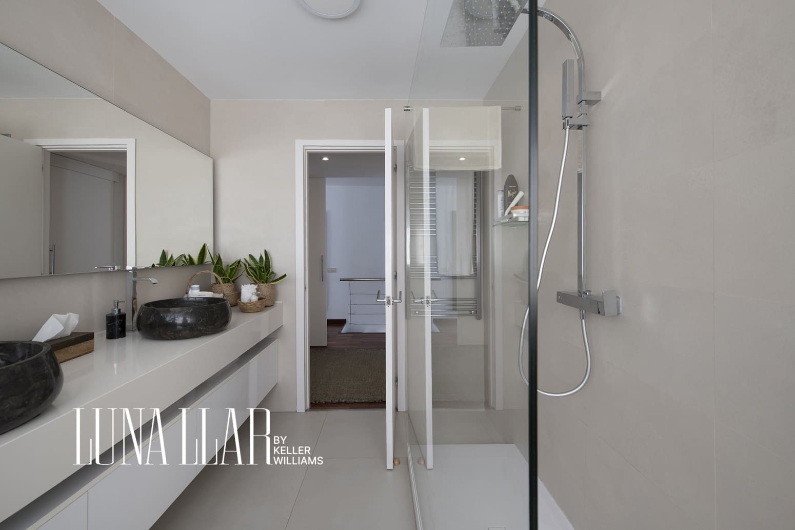 7 soverom Villa til salgs i Castelldefels med garasje - € 1 890 000 (Ref: 9974938)