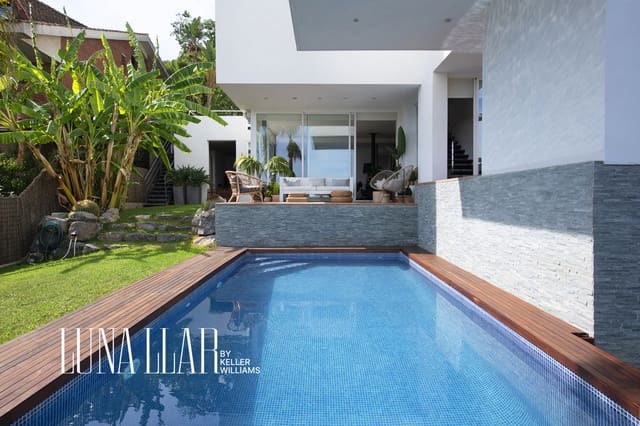 7 soveværelse Villa til salg i Castelldefels med garage - € 1.890.000 (Ref: 9974938)