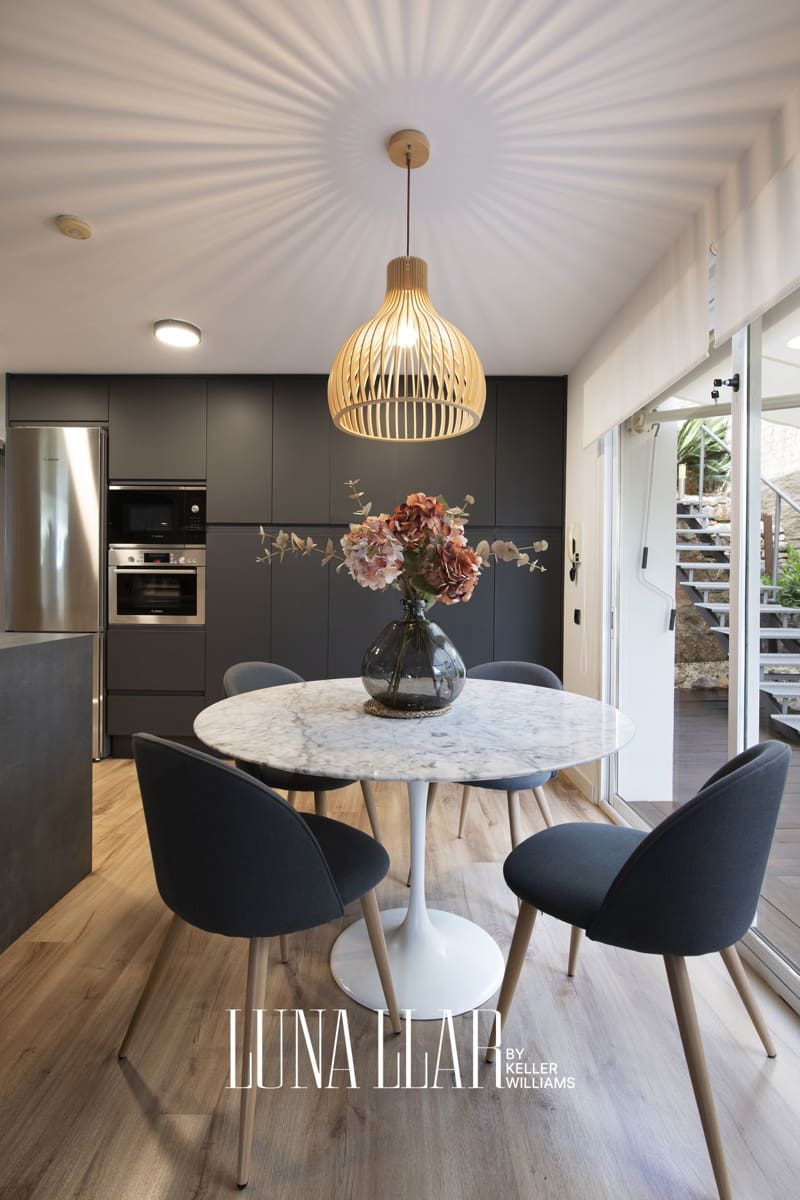7 soverom Villa til salgs i Castelldefels med garasje - € 1 890 000 (Ref: 9974938)