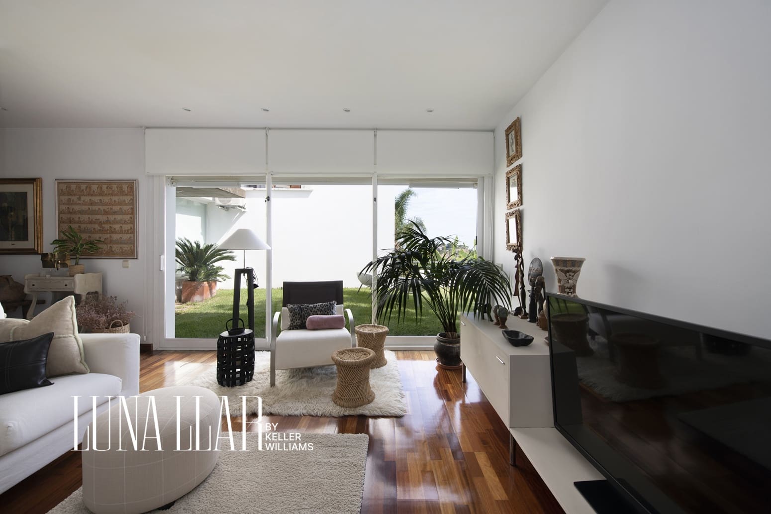 7 soverom Villa til salgs i Castelldefels med garasje - € 1 890 000 (Ref: 9974938)