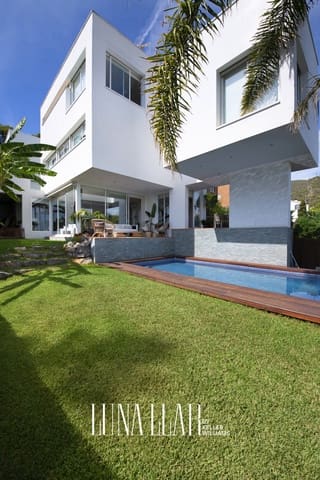 7 soveværelse Villa til salg i Castelldefels med garage - € 1.890.000 (Ref: 9974938)