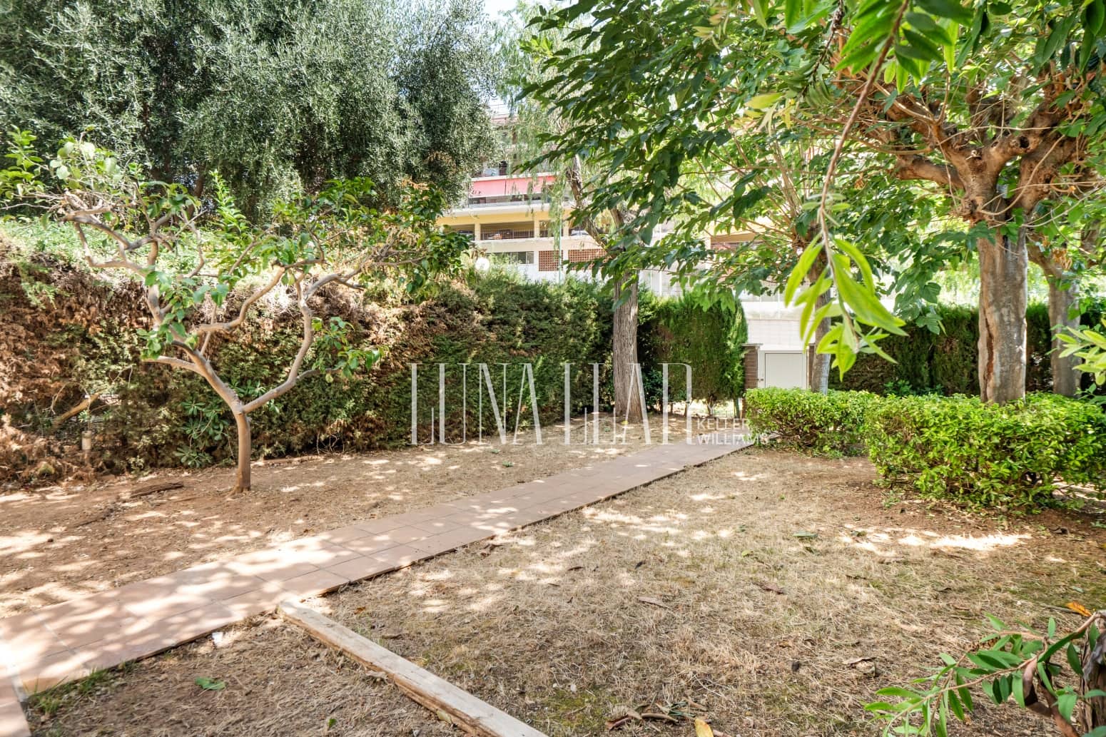 5 sovrum Villa till salu i Castelldefels med garage - 710 000 € (Ref: 9996718)