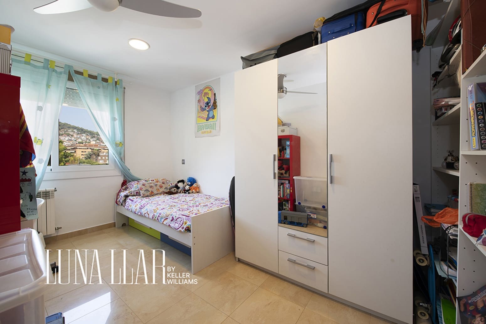 4 soverom Leilighet til salgs i Gava med garasje - € 365 000 (Ref: 9996719)