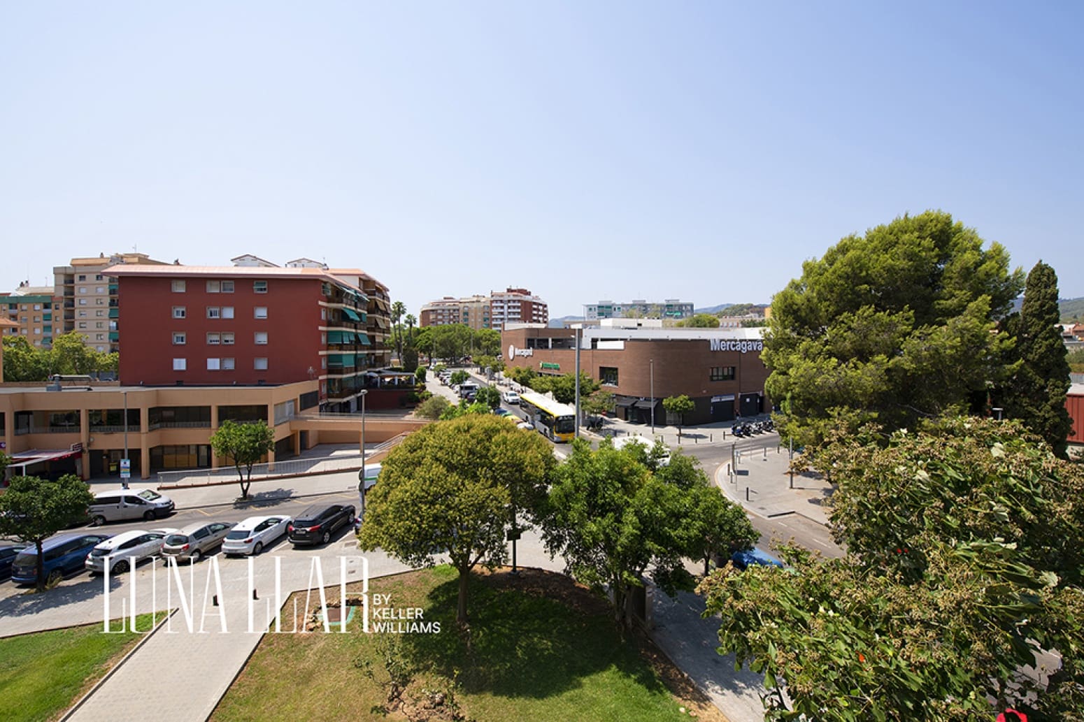 4 soverom Leilighet til salgs i Gava med garasje - € 365 000 (Ref: 9996719)