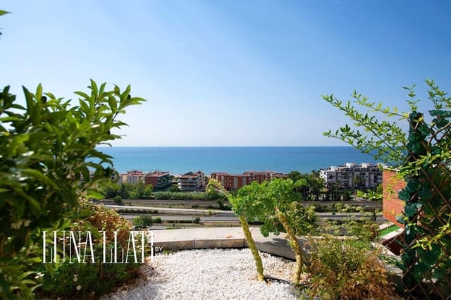 4 soveværelse Lejlighed til salg i Sitges - € 795.000 (Ref: 9999548)