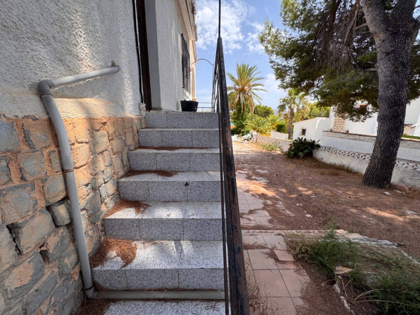 3 bedroom Villa for sale in Moraira with garage - € 499,000 (Ref: 10010230)