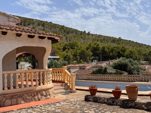 2 camera da letto Villa in vendita in Moraira, Teulada-Moraira con piscina garage - 299.000 € (Rif: 10027638)