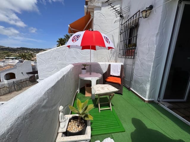 1 bedroom Apartment for sale in Moraira, Teulada-Moraira with pool - € 170,000 (Ref: 10027639)