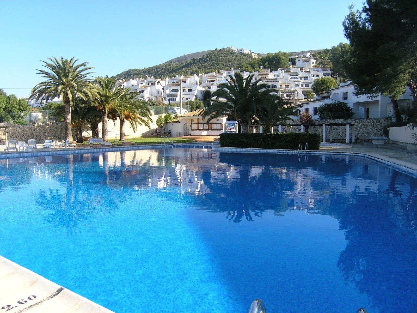 1 slaapkamer Appartement te koop in Moraira met zwembad - € 170.000 (Ref: 10027639)