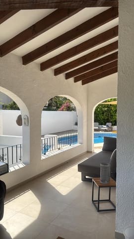 3 Zimmer Villa zu verkaufen in Moraira, Teulada-Moraira mit Pool Garage - 1.095.000 € (Ref: 10037805)