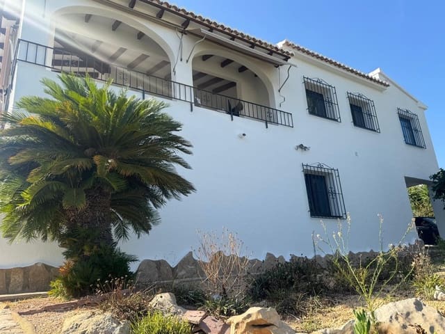 3 Zimmer Villa zu verkaufen in Moraira, Teulada-Moraira mit Pool Garage - 1.095.000 € (Ref: 10037805)