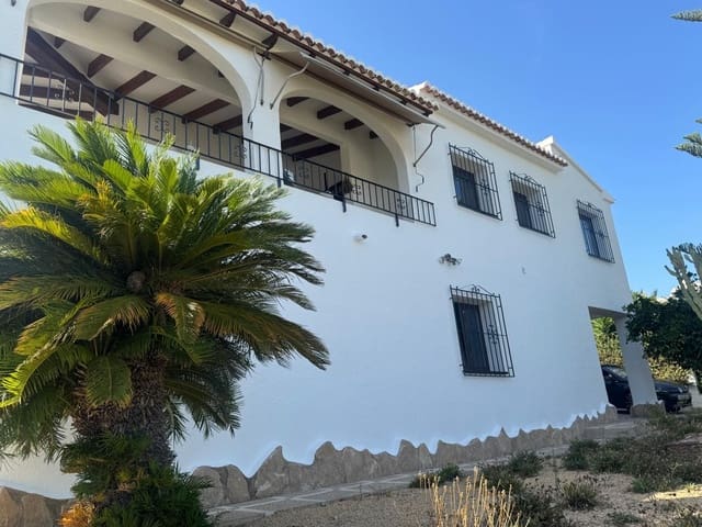 3 Zimmer Villa zu verkaufen in Moraira, Teulada-Moraira mit Pool Garage - 1.095.000 € (Ref: 10037805)
