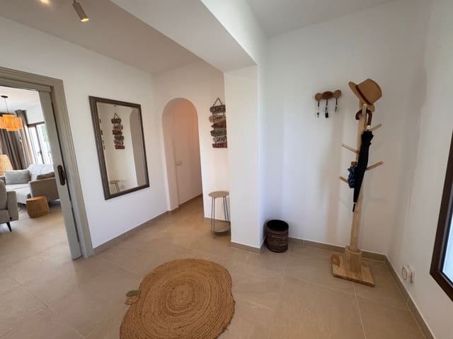 Chalet de 3 habitaciones en Moraira, Teulada-Moraira en venta con piscina garaje - 1.095.000 € (Ref: 10037805)