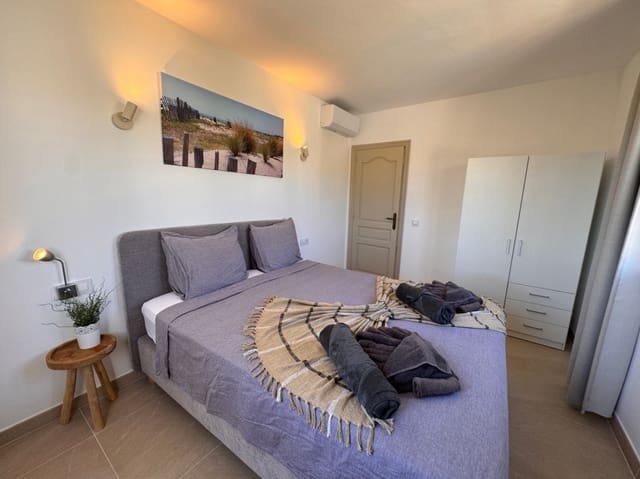 Chalet de 3 habitaciones en Moraira, Teulada-Moraira en venta con piscina garaje - 1.095.000 € (Ref: 10037805)