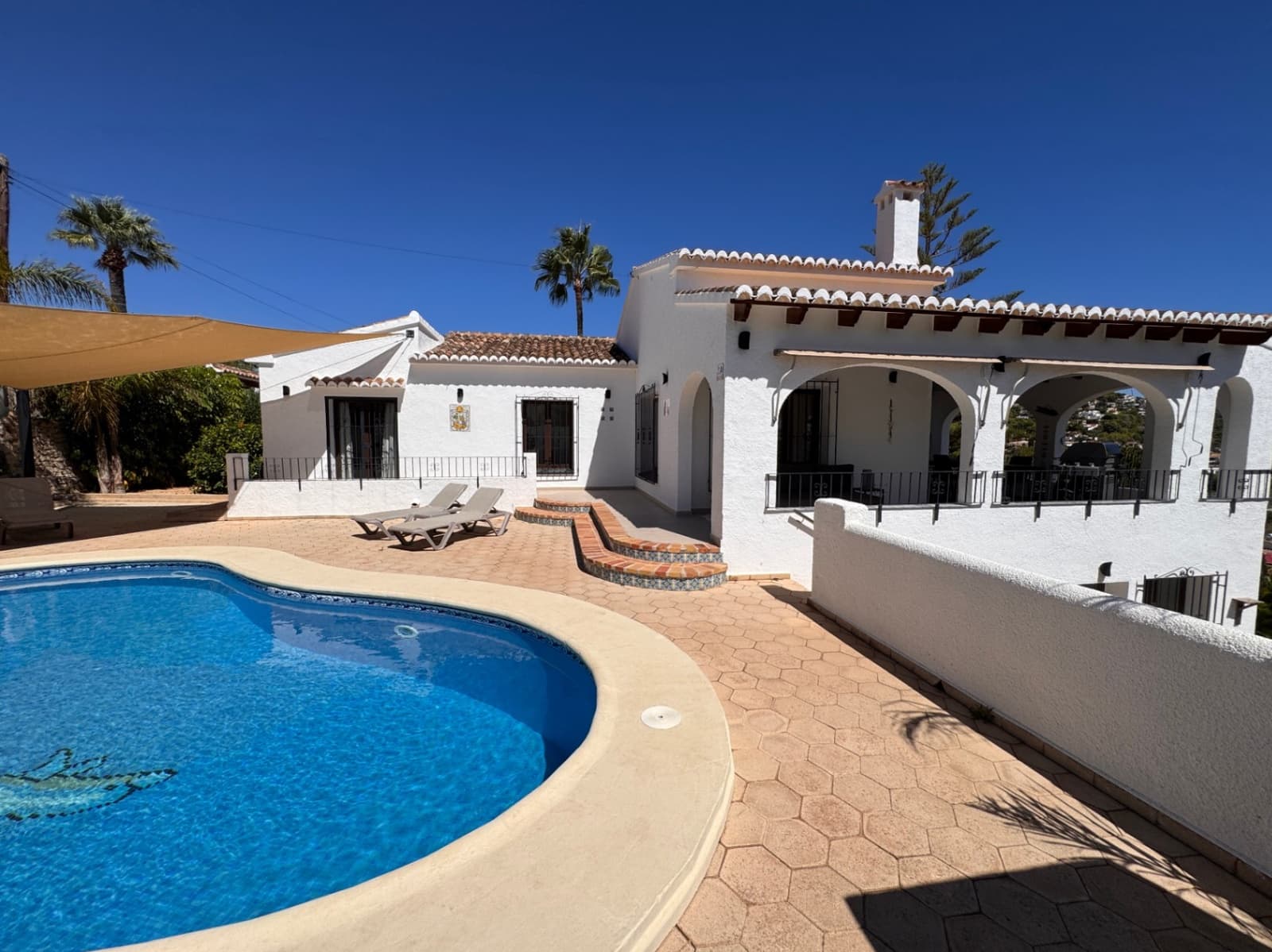3 chambre Villa/Maison à vendre à Moraira avec piscine garage - 1 095 000 € (Ref: 10037805)
