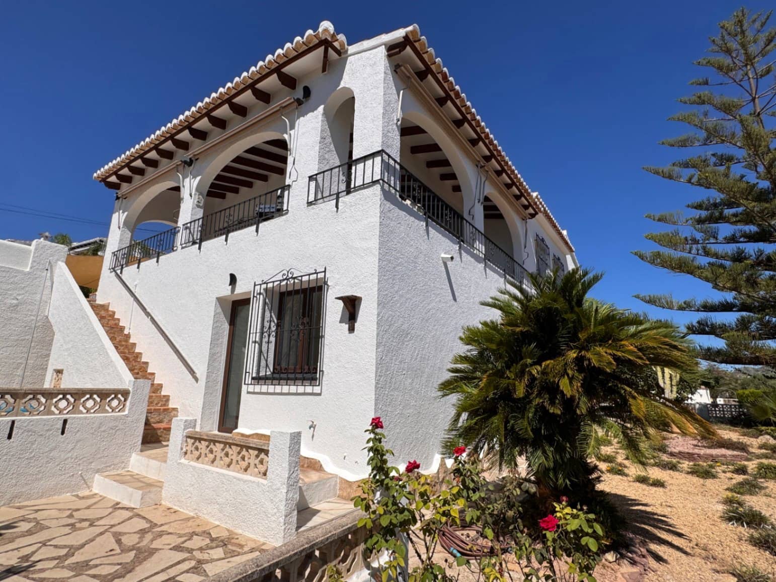 3 chambre Villa/Maison à vendre à Moraira avec piscine garage - 1 095 000 € (Ref: 10037805)