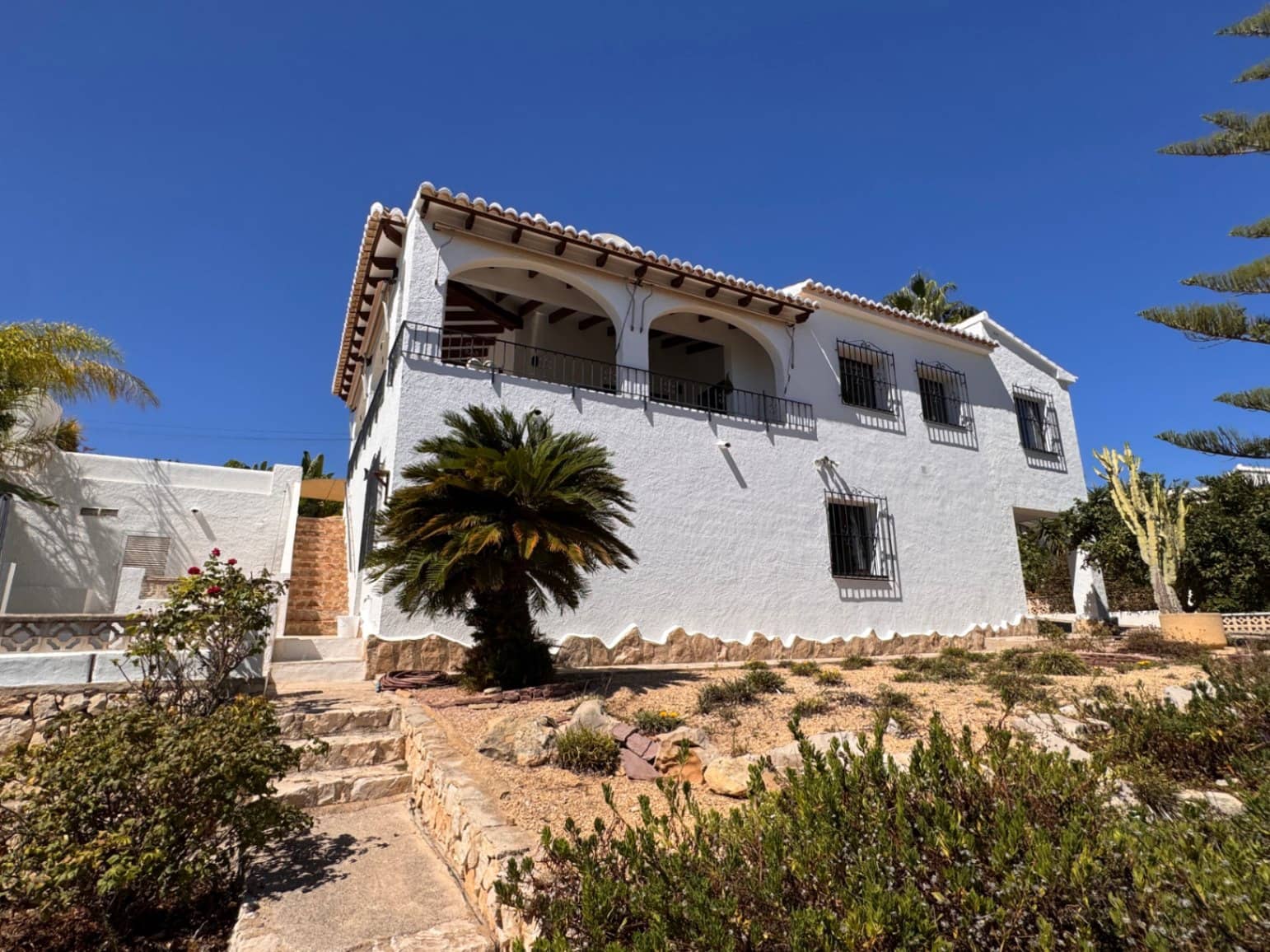 3 chambre Villa/Maison à vendre à Moraira avec piscine garage - 1 095 000 € (Ref: 10037805)
