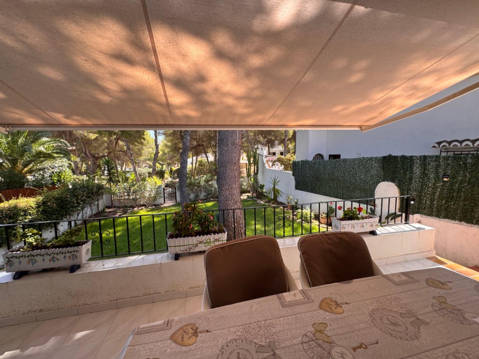 3 makuuhuone Bungalow myytävänä paikassa Moraira mukana uima-altaan 
autotalli - 415 000 € (Ref: 10042450)