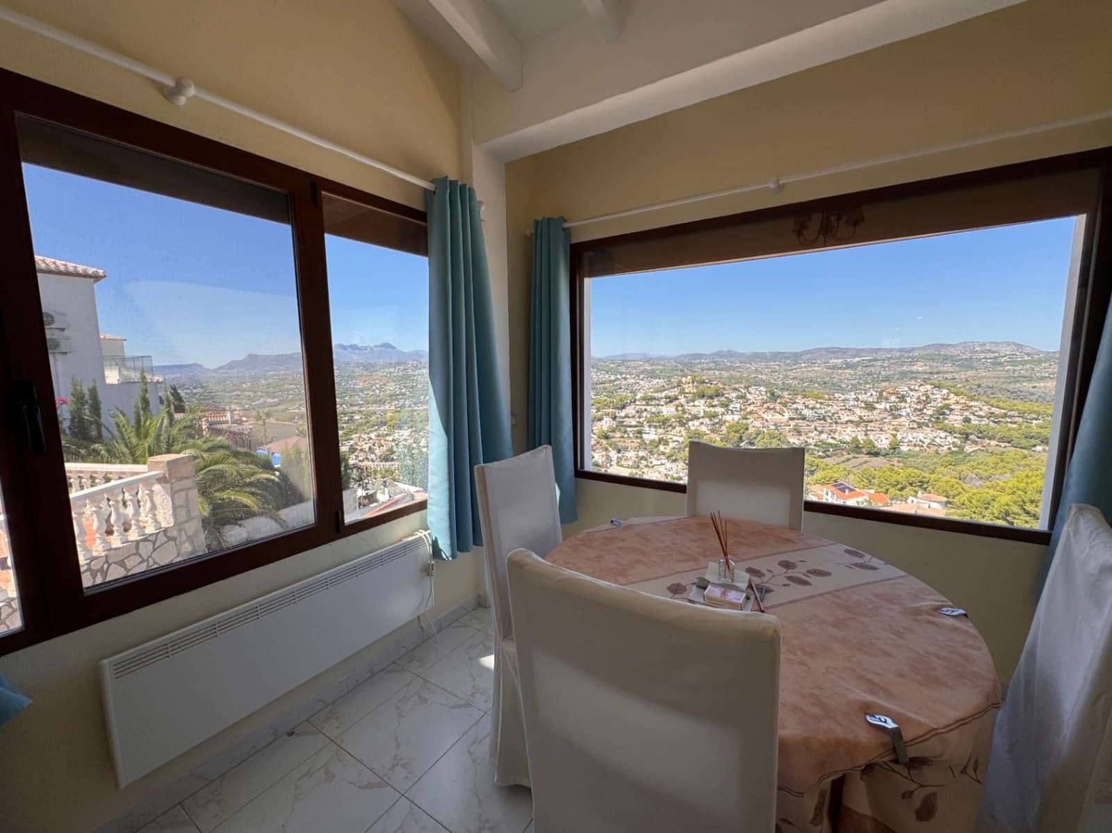 5 sovrum Villa till salu i Moraira med pool garage - 600 000 € (Ref: 10090980)