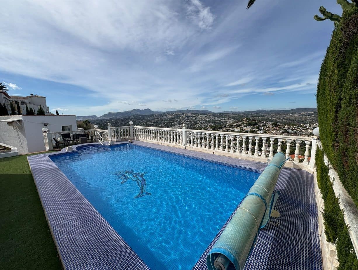 5 sovrum Villa till salu i Moraira med pool garage - 600 000 € (Ref: 10090980)