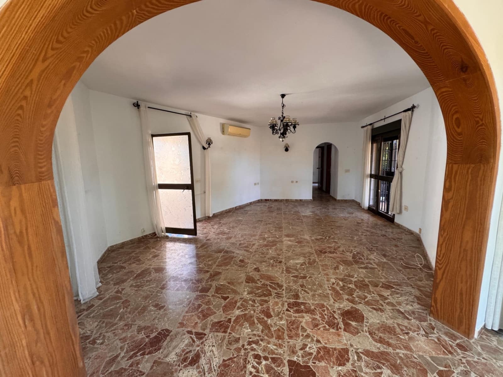 3 quarto Moradia para venda em Moraira com piscina garagem - 745 000 € (Ref: 10090981)