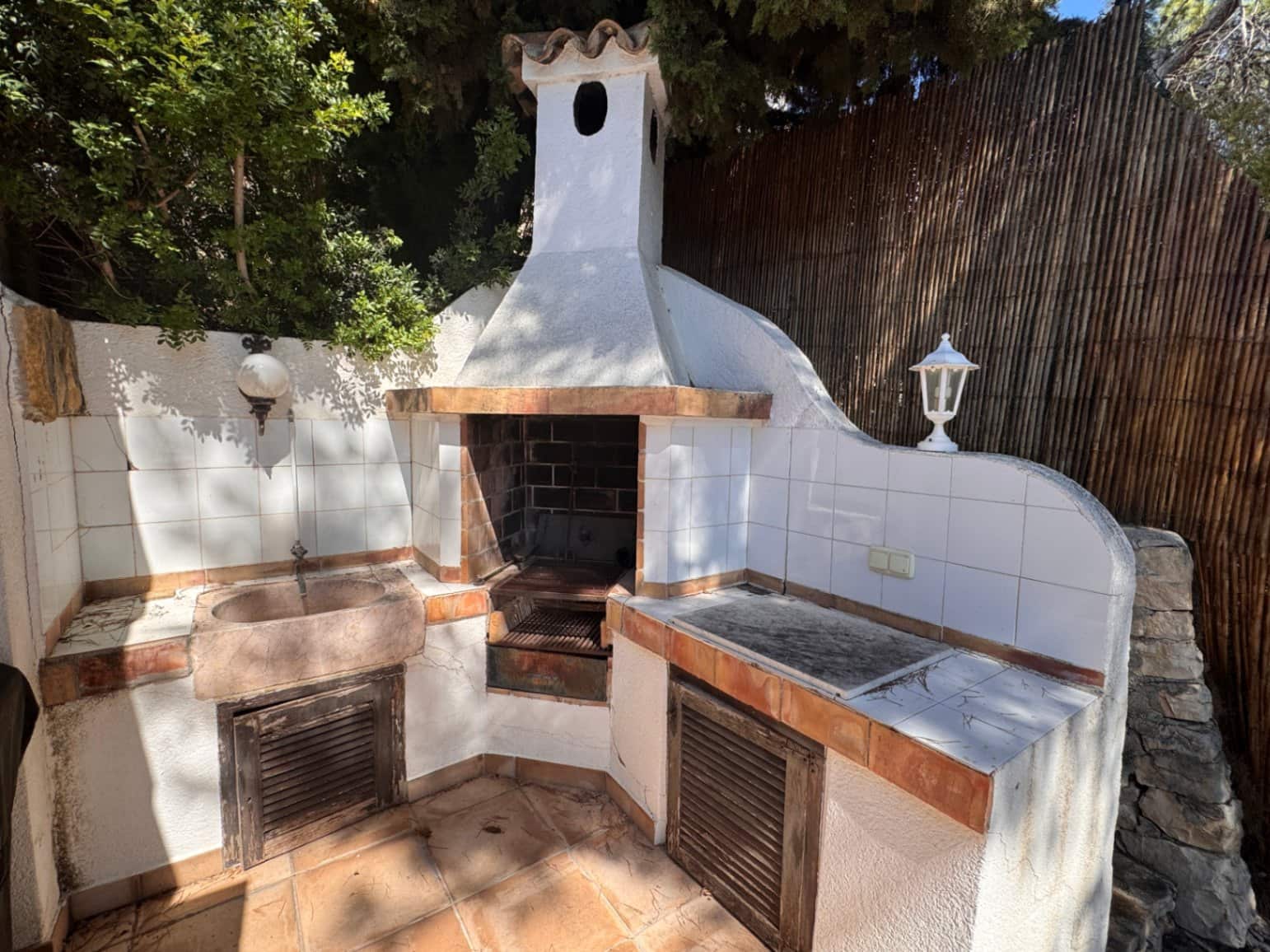 4 soveværelse Villa til salg i Montemar med swimmingpool garage - € 780.000 (Ref: 10111200)