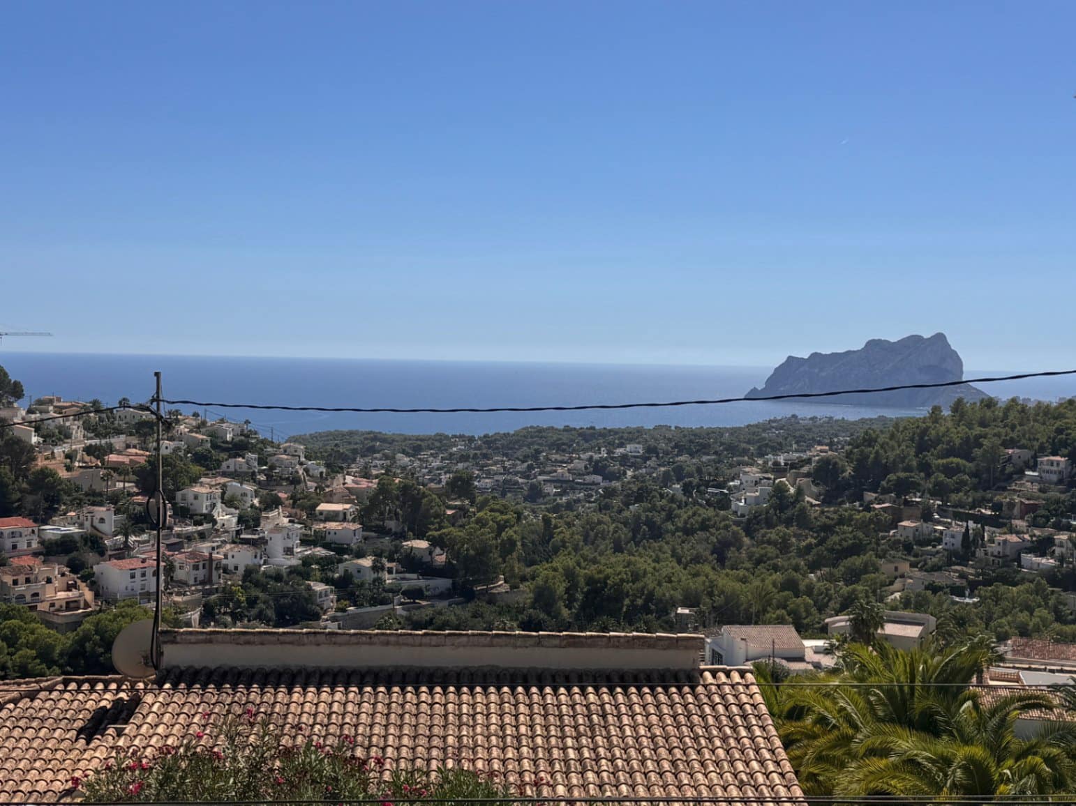 4 soveværelse Villa til salg i Montemar med swimmingpool garage - € 780.000 (Ref: 10111200)