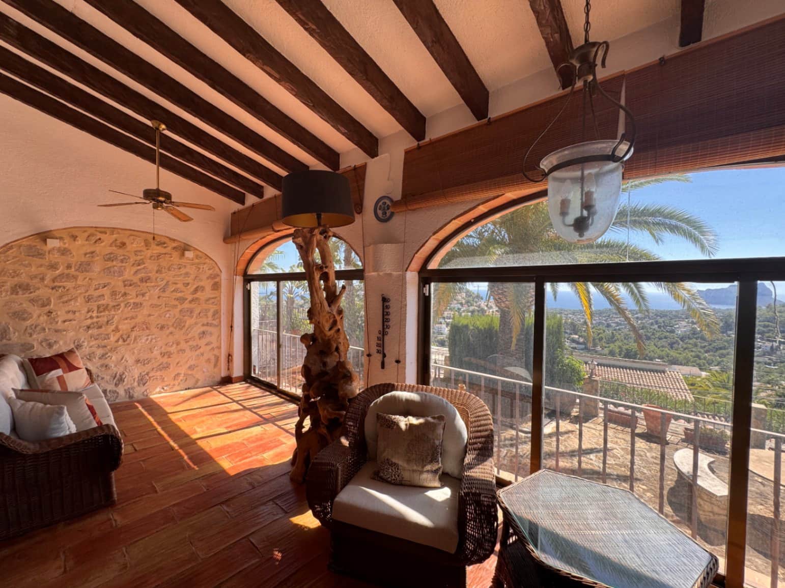 4 soveværelse Villa til salg i Montemar med swimmingpool garage - € 780.000 (Ref: 10111200)