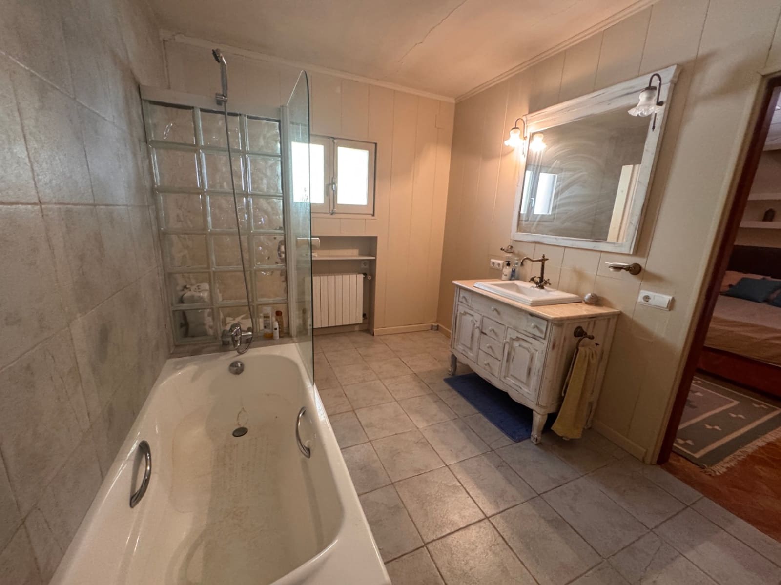 4 soveværelse Villa til salg i Montemar med swimmingpool garage - € 780.000 (Ref: 10111200)