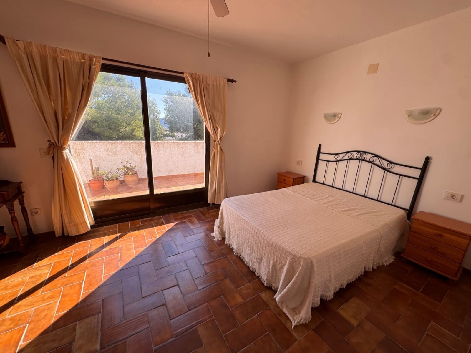 3 camera da letto Bungalow in vendita in Moraira con piscina - 330.000 € (Rif: 10111201)
