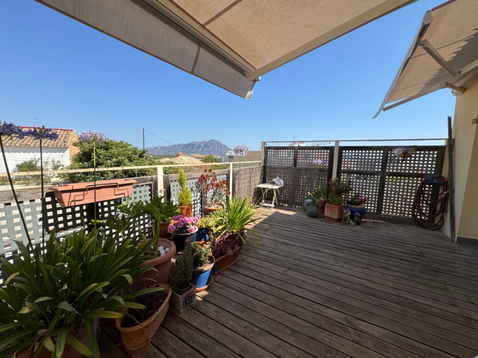 2 bedroom Apartment for sale in Benitachell / Benitatxell - € 195,000 (Ref: 10130929)