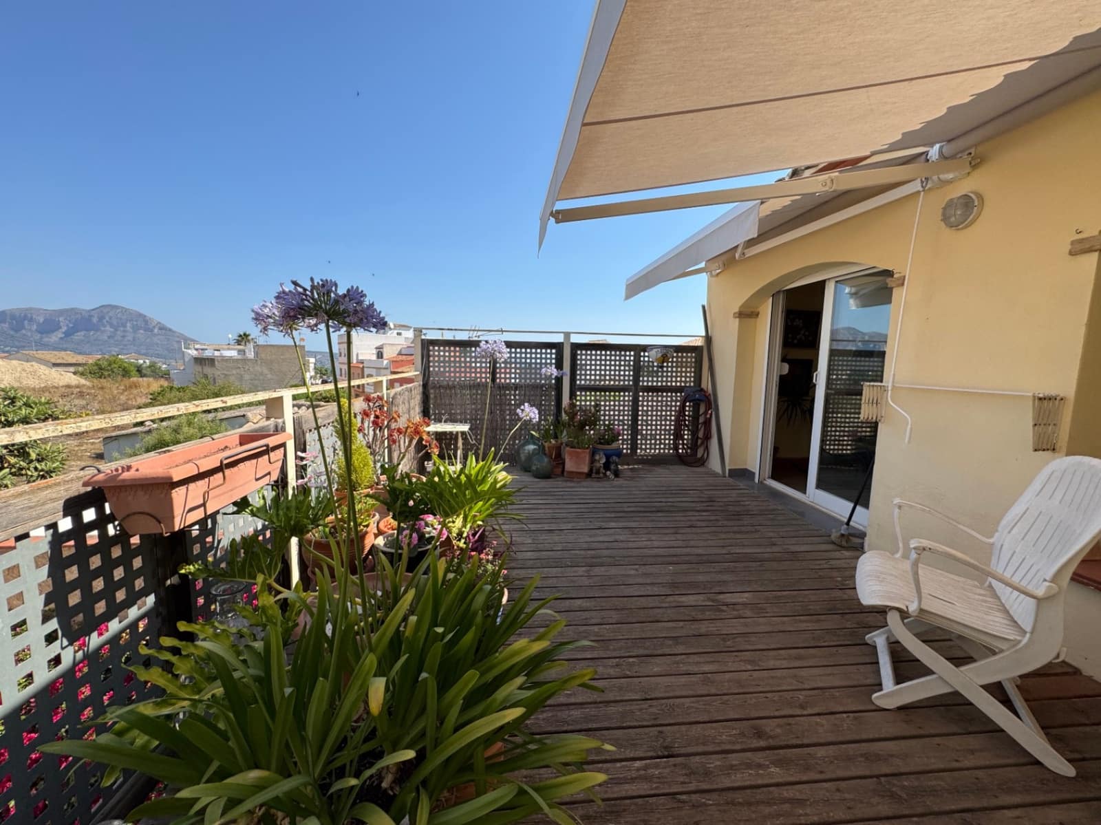 2 bedroom Apartment for sale in Benitachell / Benitatxell - € 195,000 (Ref: 10130929)