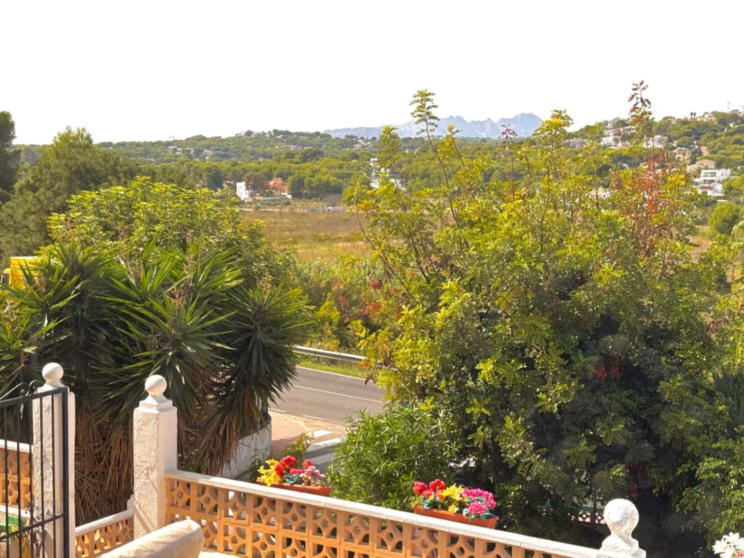 3 slaapkamer Villa te koop in Moraira met zwembad garage - € 470.000 (Ref: 10138777)