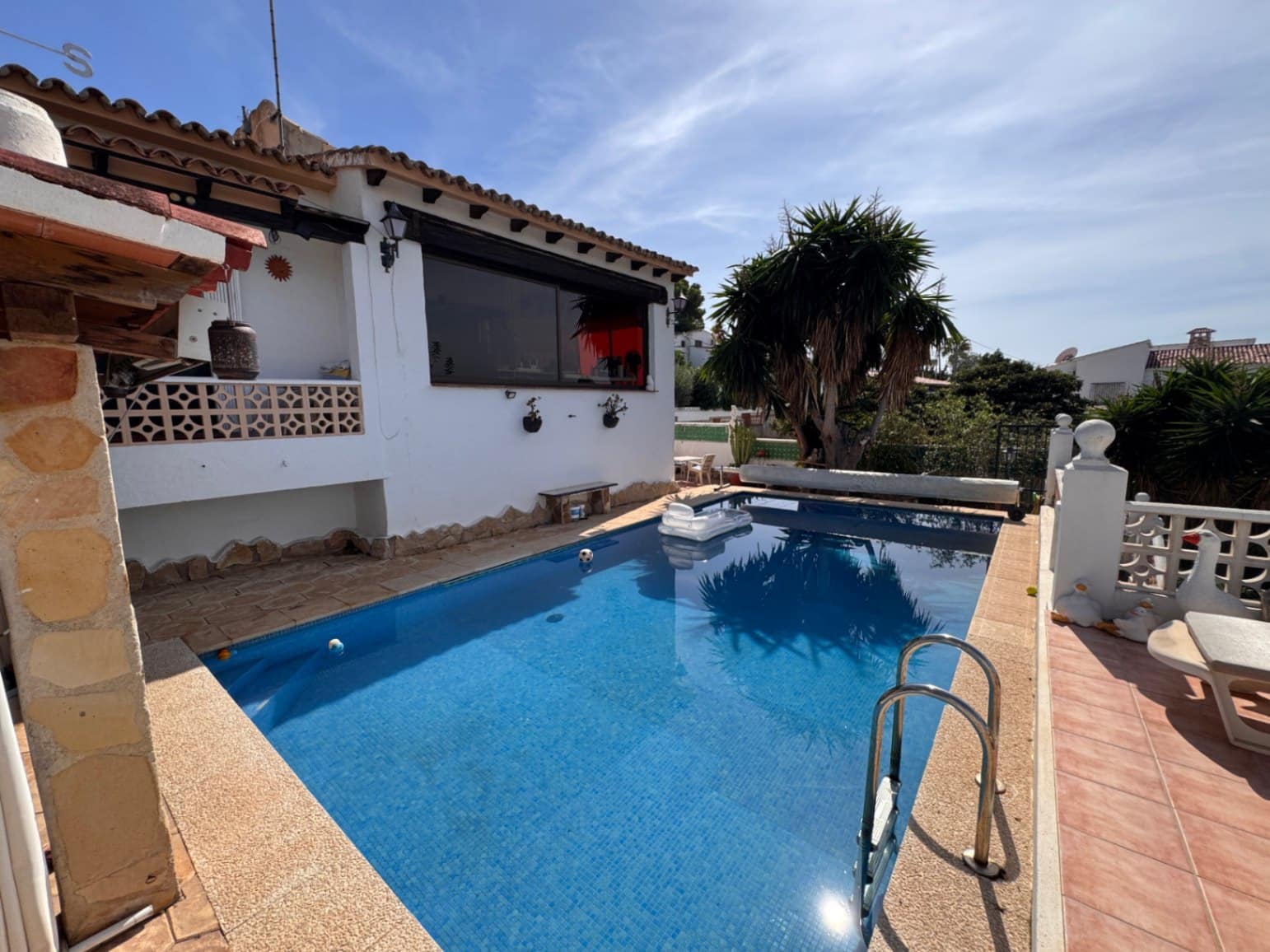 3 slaapkamer Villa te koop in Moraira met zwembad garage - € 470.000 (Ref: 10138777)