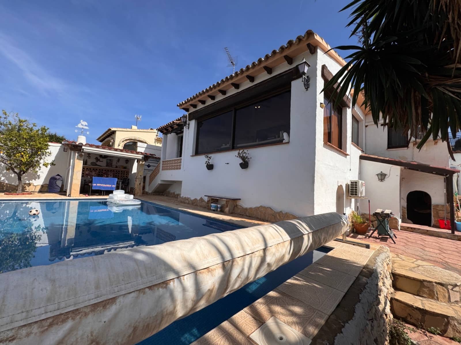 3 slaapkamer Villa te koop in Moraira met zwembad garage - € 470.000 (Ref: 10138777)
