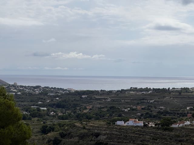 Terrain à Bâtir à vendre à Teulada Pueblo, Teulada-Moraira - 240 000 € (Ref: 10138779)