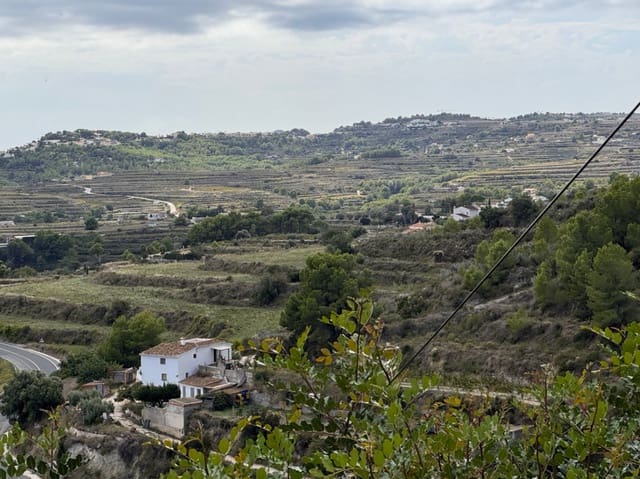 Terrain à Bâtir à vendre à Teulada Pueblo, Teulada-Moraira - 240 000 € (Ref: 10138779)