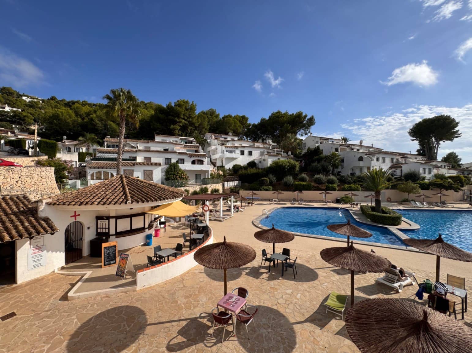 Apartamento de 4 habitaciones en Moraira en venta con piscina - 255.000 € (Ref: 10138780)