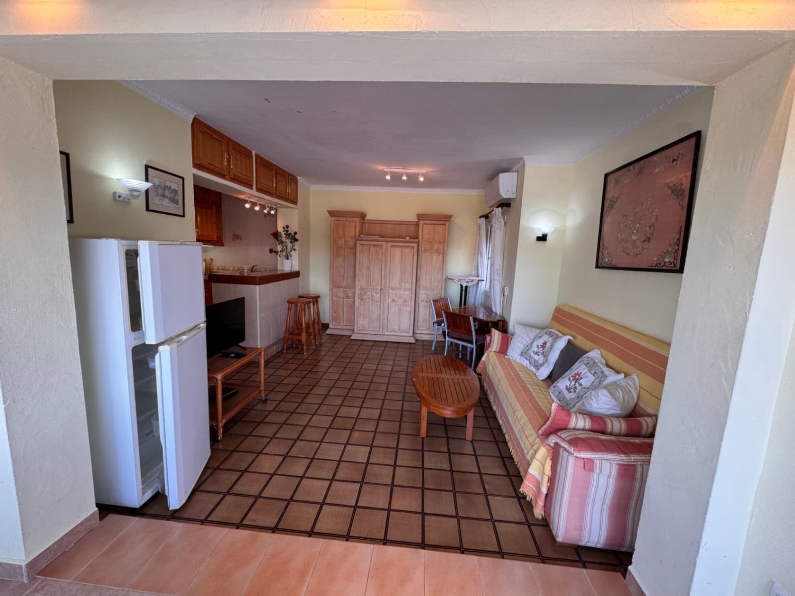 4 bedroom Apartment for sale in Moraira with pool - € 255,000 (Ref: 10138780)