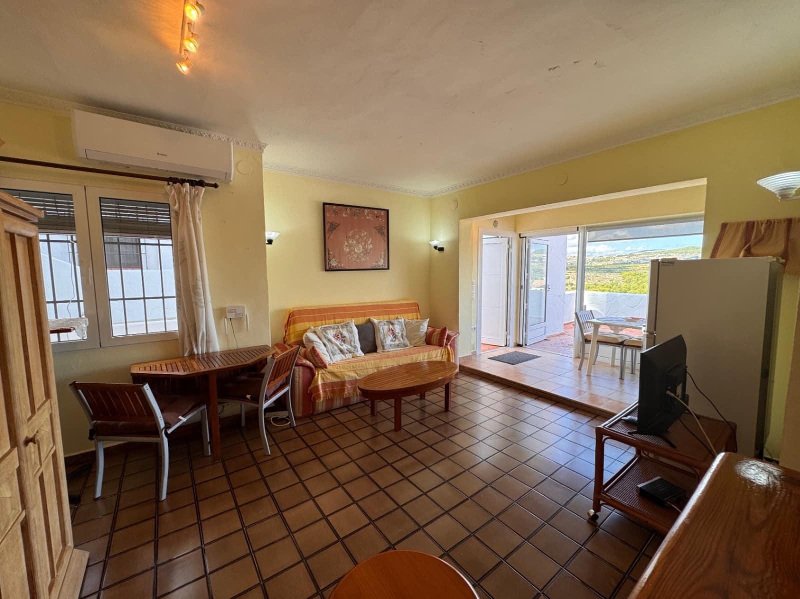 4 bedroom Apartment for sale in Moraira with pool - € 255,000 (Ref: 10138780)