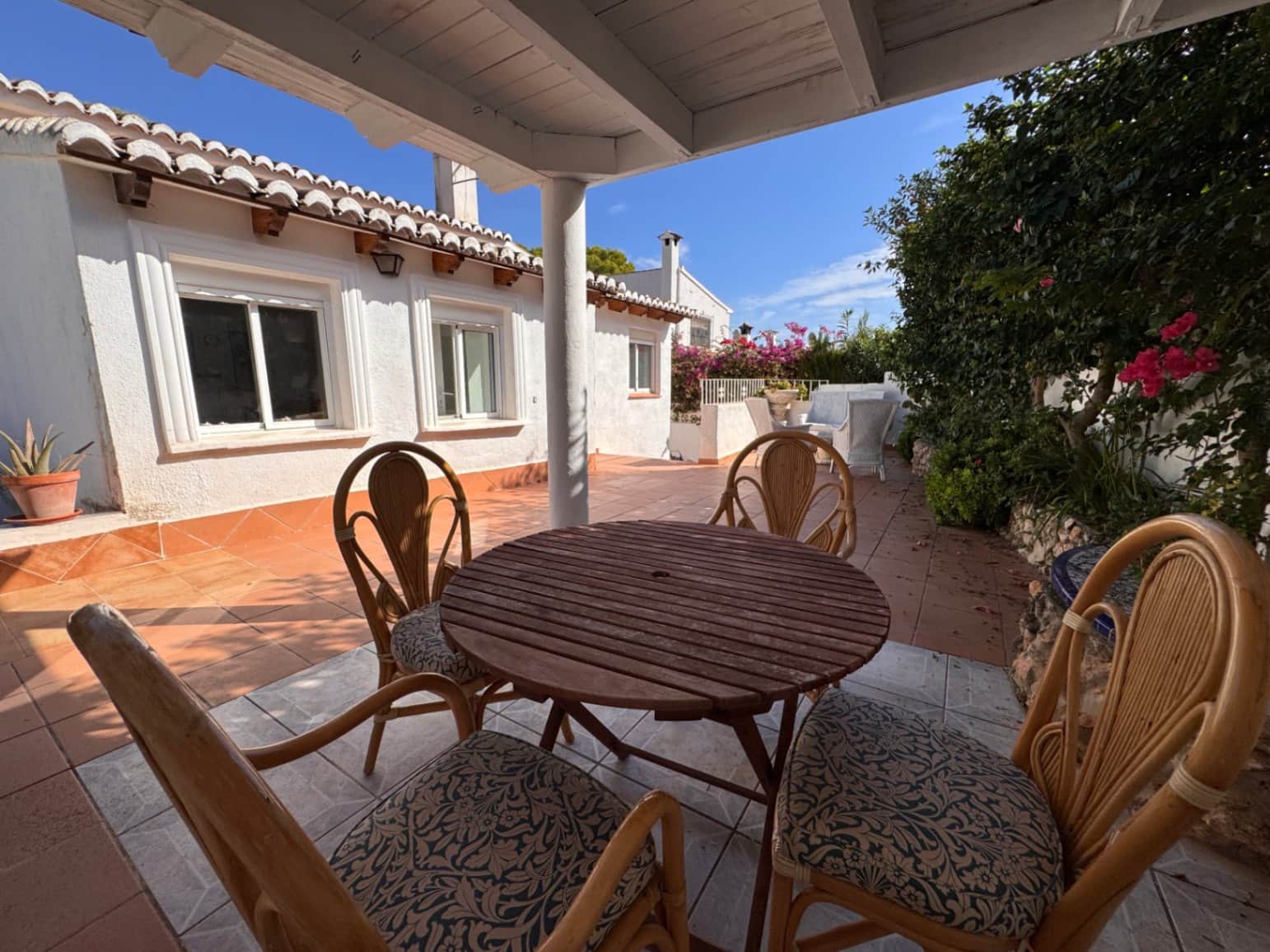 5 slaapkamer Villa te koop in Moraira met zwembad garage - € 449.000 (Ref: 10162079)